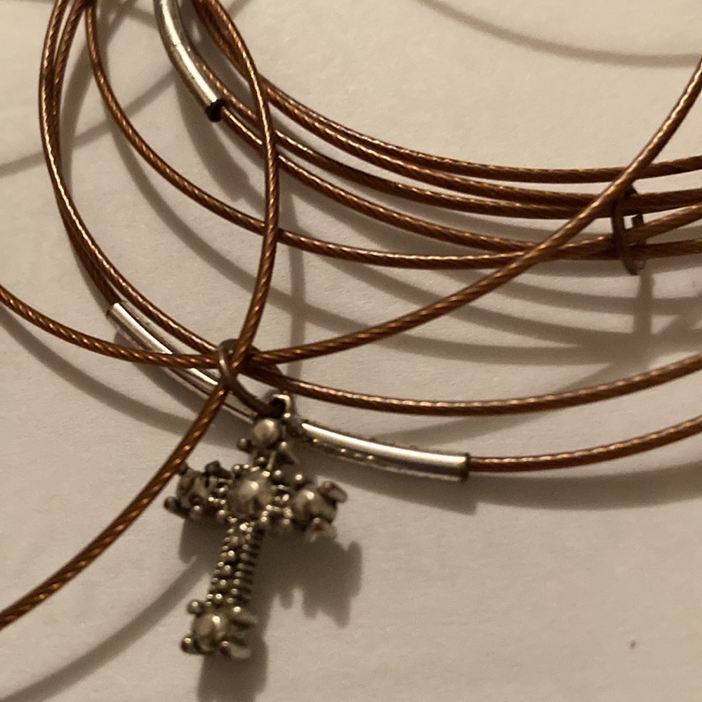 Interlocked Flexible Wire Bangle Bracelets - image 5